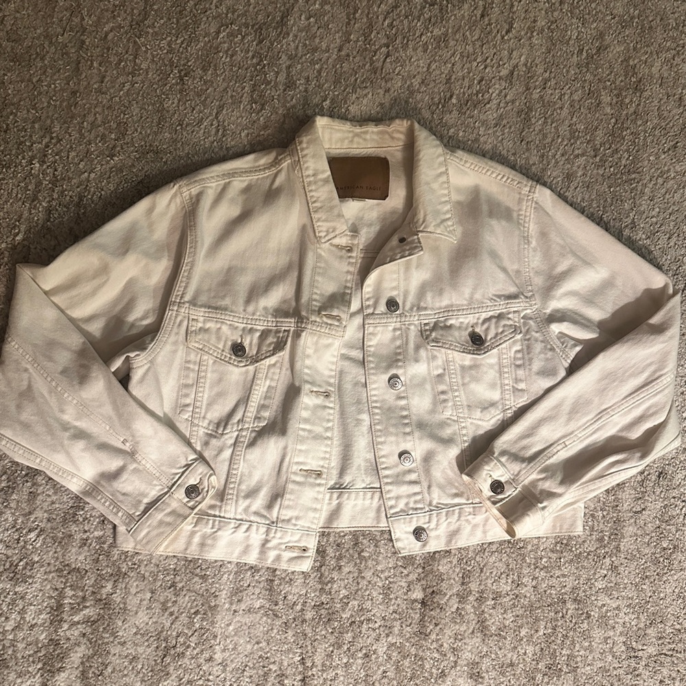 Beige american eagle denim jacket